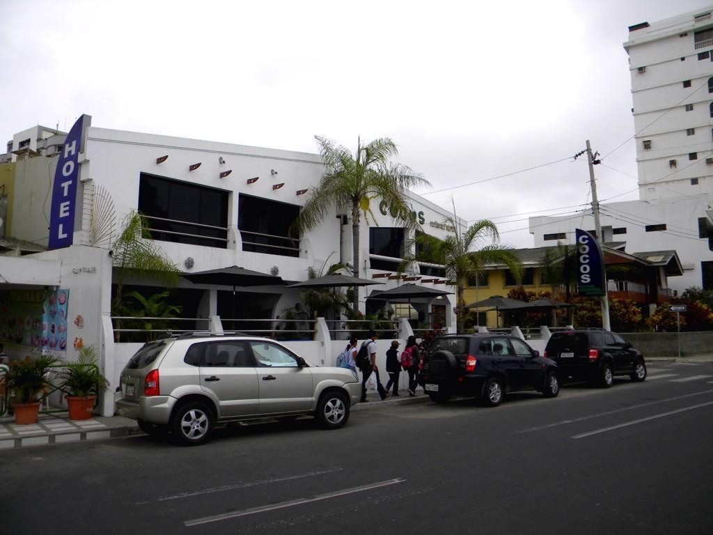 Hotel Cocos Salinas  Exterior photo